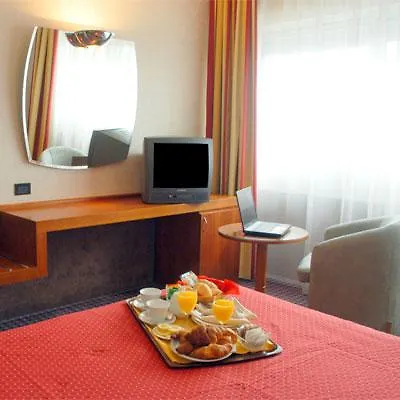 Hotell Idea Modena